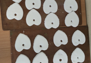 Serca z masy porcelanowej